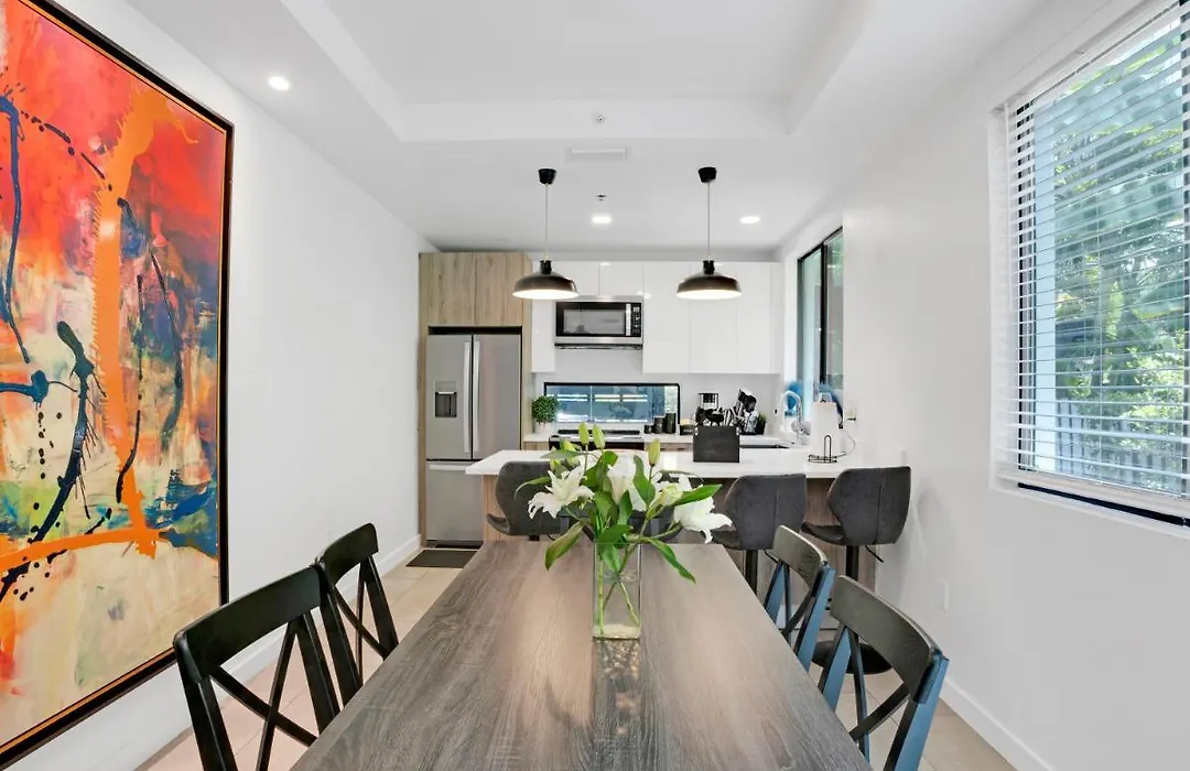 Large Home Near The Beach/Las Olas-1